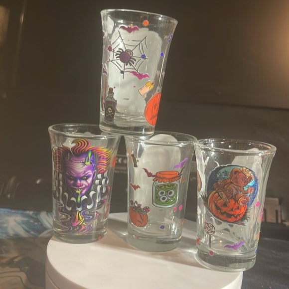 NWOT 4 custom horror double sided shot glasses - Picture 2 of 2